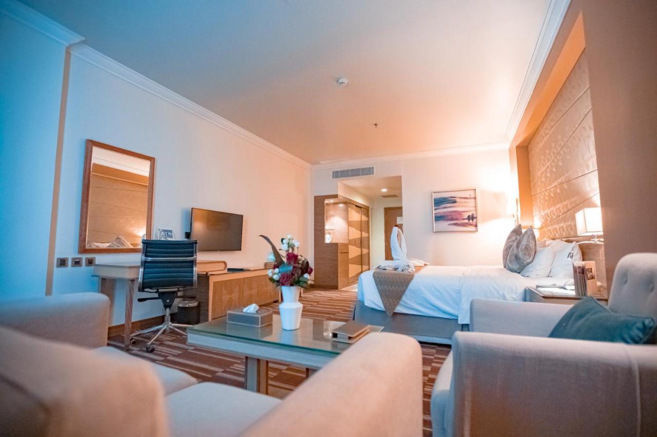 Golden Tulip Hotel Buraidah Al Qassim Exterior foto